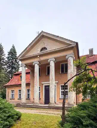 Zámeček s parkem v dobré dostupnosti Vratislavi a Poznaně, Tarchalin, Velkopolské