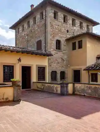 Historické panství s vlastním parkem a panoramatickým bazénem v srdci Mugella, Vicchio, Toscana