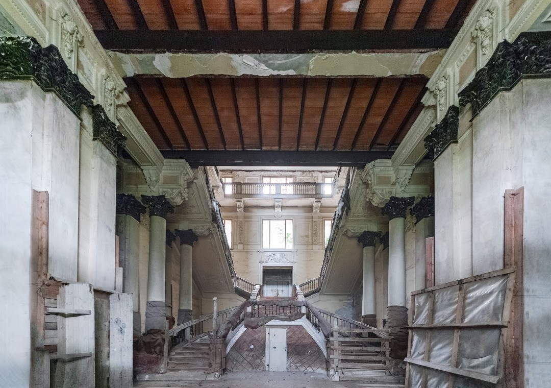 Opuštěný Grand Hotel Bellagio, 2022