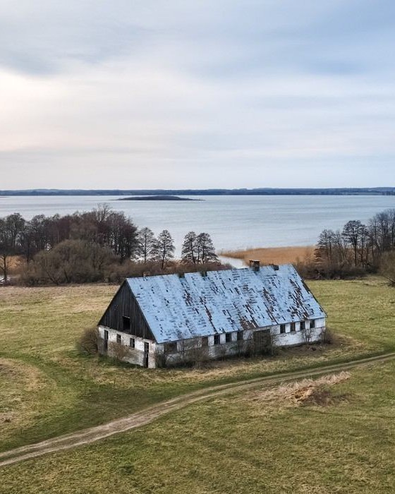 Domy s výhledem na jezero na prodej na realportico.cz