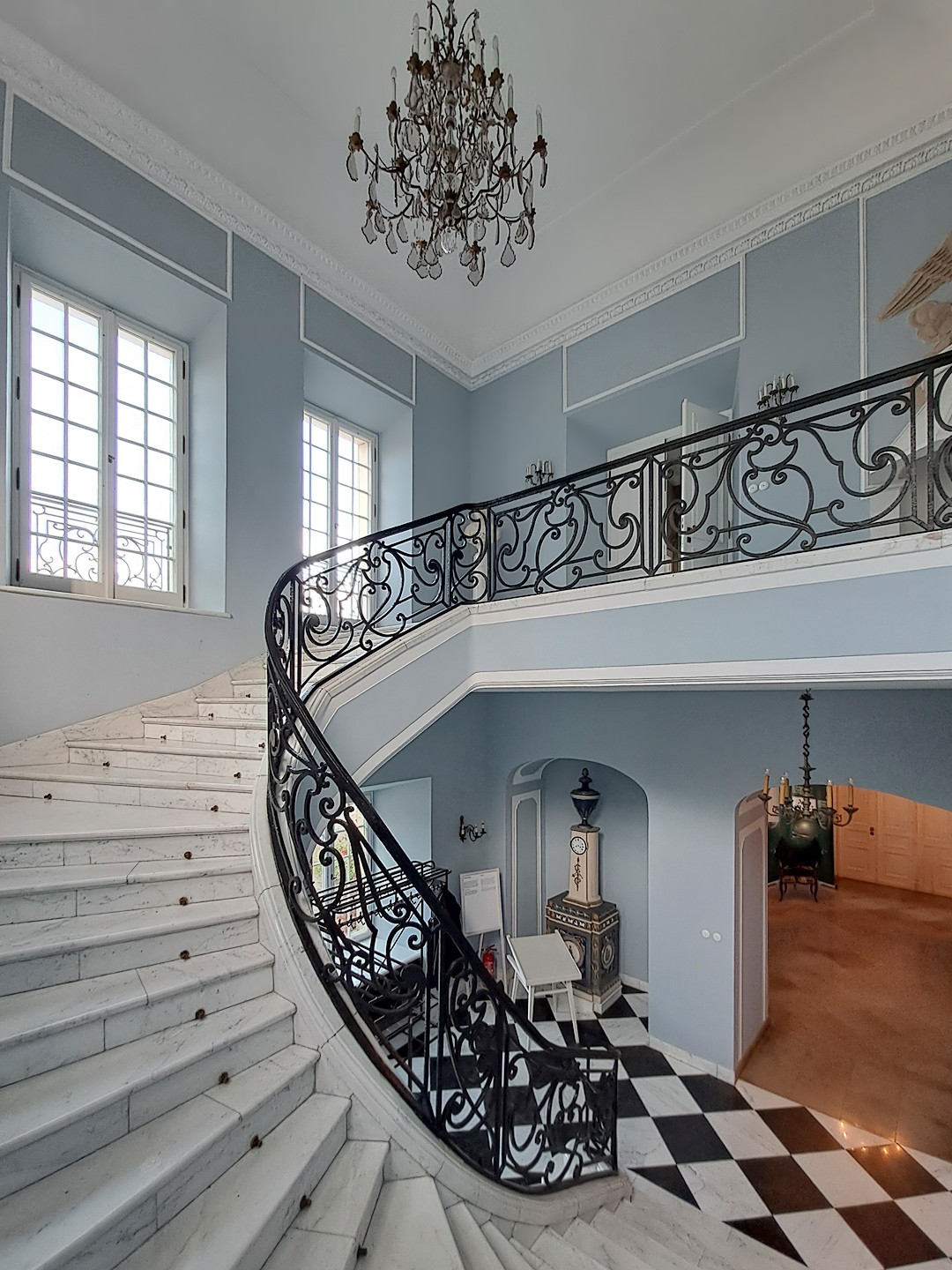 Otwock Wielki, muzeum, zámek u Varšavy, schodiště